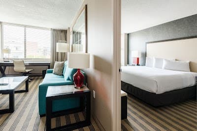 2500 Penn, a Placemakr Experience photo 2