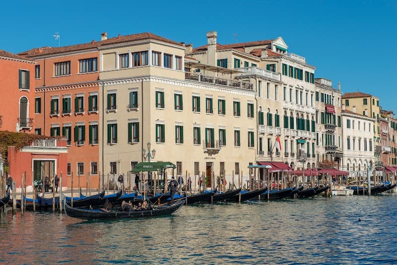 H10 Palazzo Canova photo 4