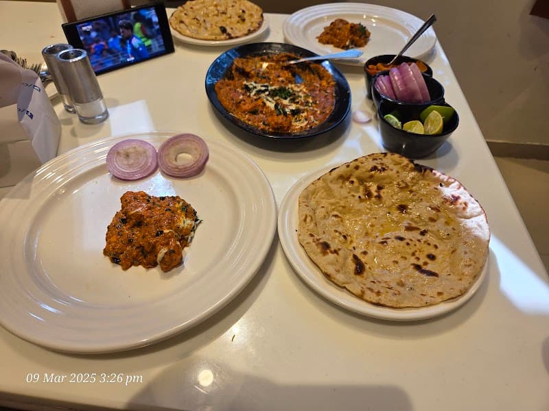 Ishan Pure Veg photo 4