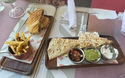 Icon Beach Cafe photo 3