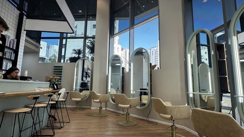 Ron Maman Hair Styling And Barber