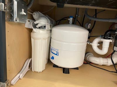 Robbie's Plumbing Service INC