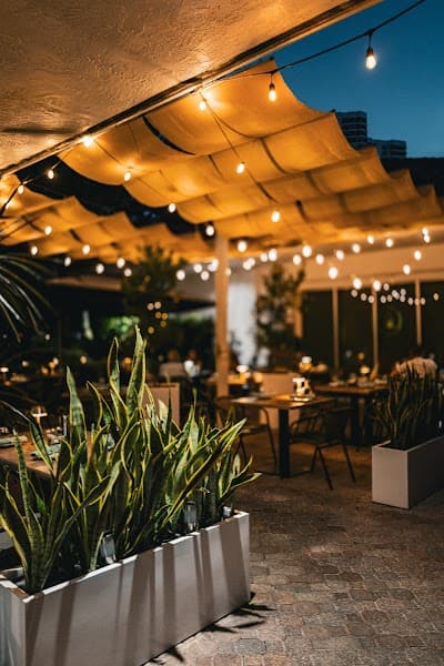 The Green Pointe Restaurant - Aventura