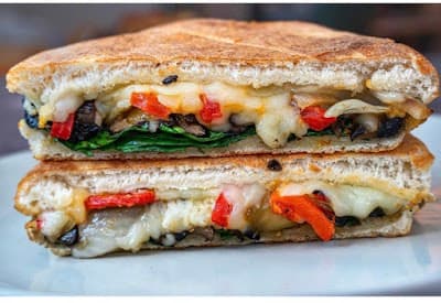 Amy Grill & Graze photo 3