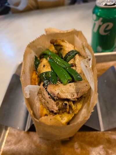 Miznon Kosher Times Square photo 3