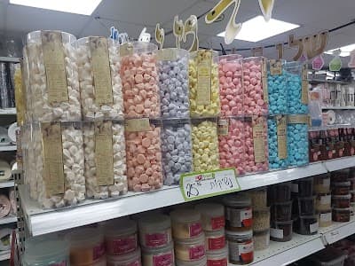 Plastic Shop photo 3