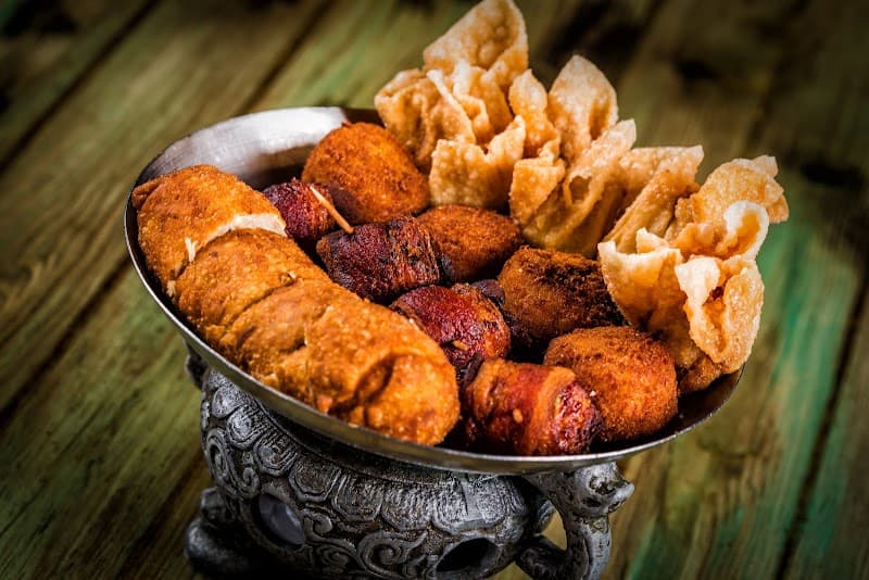 MAI-KAI Restaurant and Polynesian Show photo 3