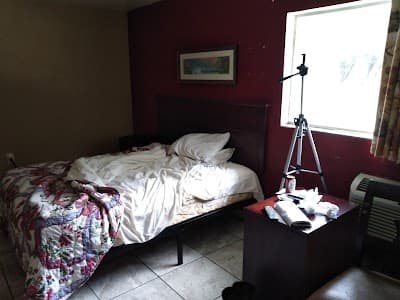 Rainbow Fountain Motel photo 2