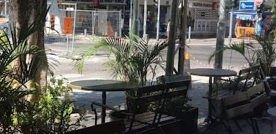 Dizengoff Avenue Hotel