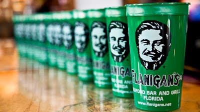 Flanigan's Seafood Bar and Grill photo 3