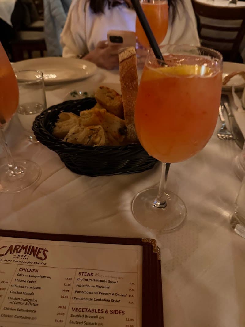 Carmine's - Upper West Side photo 5