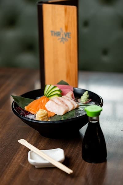 Thrive Cocktail Lounge & Eatery photo 3