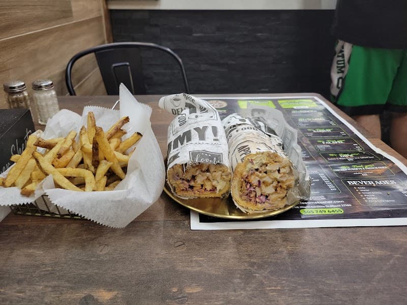 Feed Me Kosher Bistro photo 3