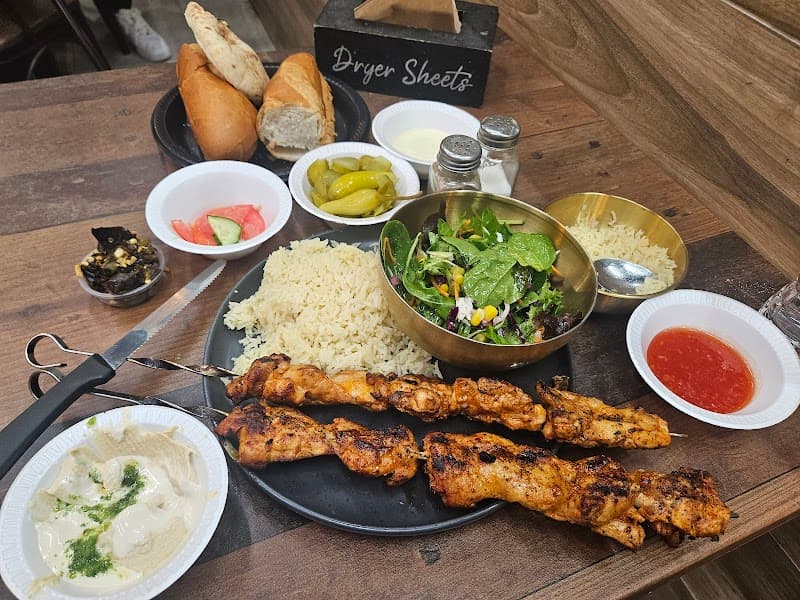 Feed Me Kosher Bistro photo 4