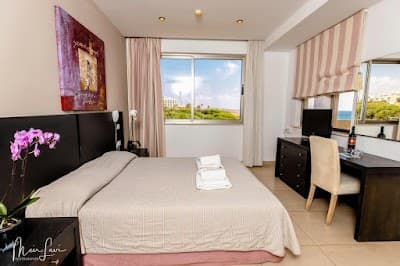 Blue Lagoon Kosher Hotel Paphos photo 2