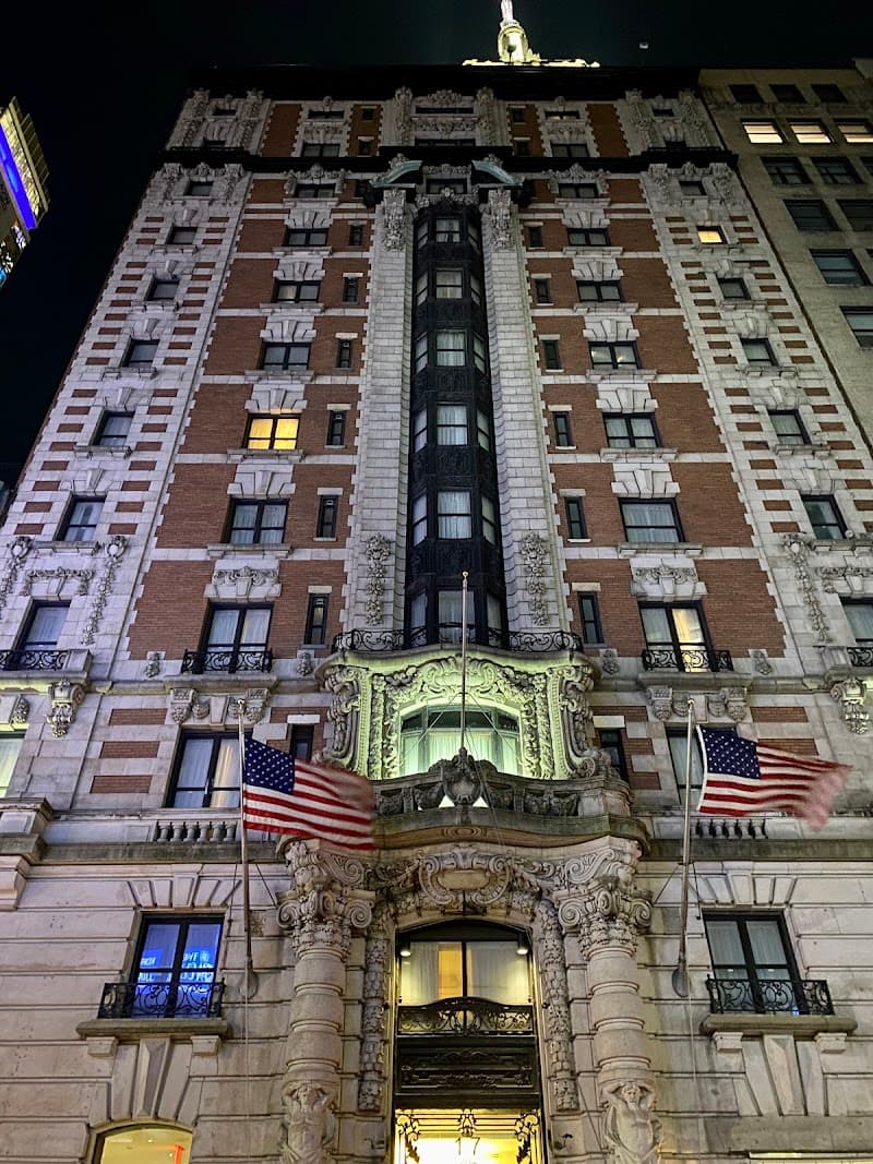The Hotel at Fifth Avenue photo 4