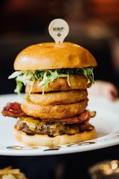 Reuben's Deli and Steakhouse photo 2